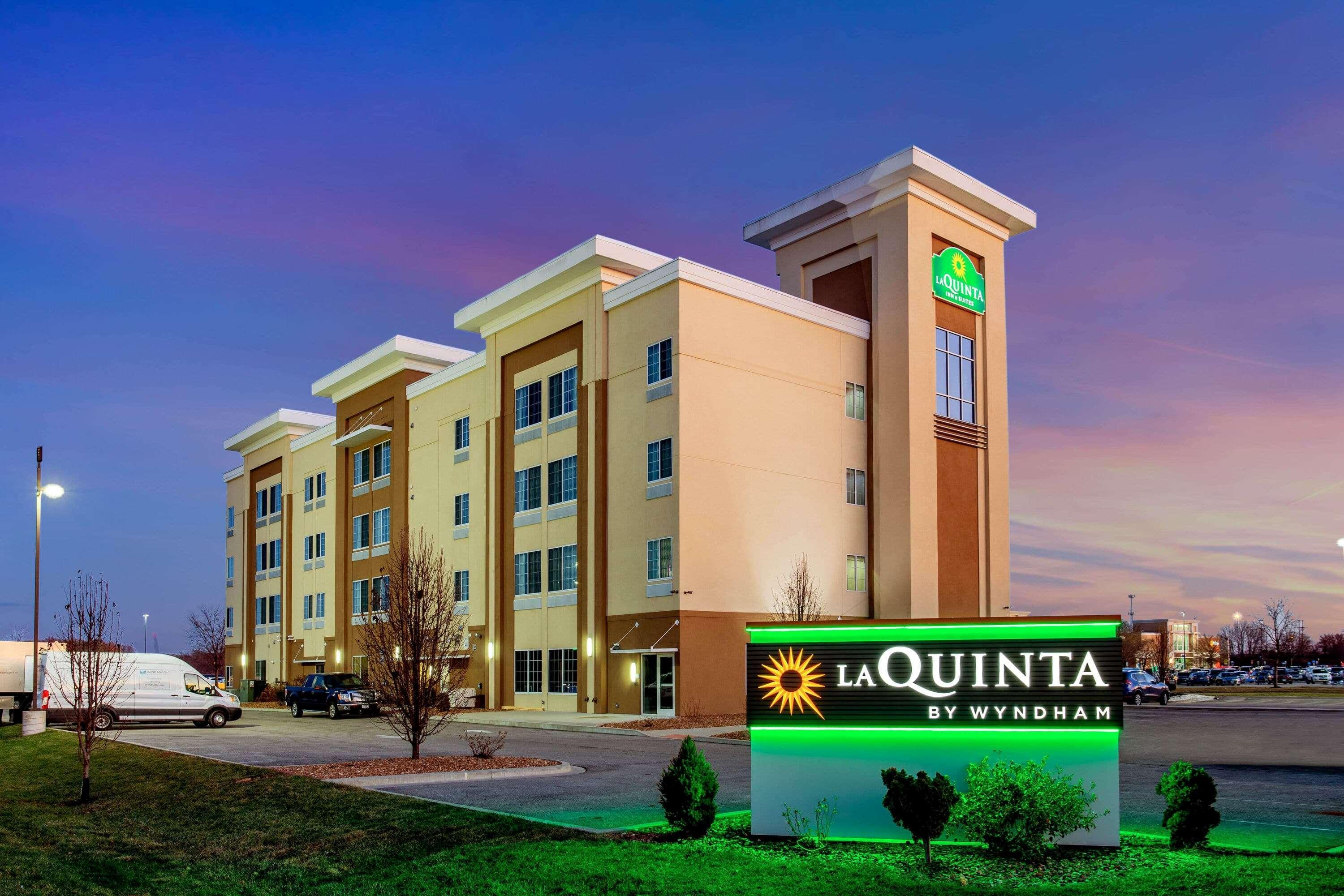 Отель La Quinta By Wyndham Springfield Il Экстерьер фото